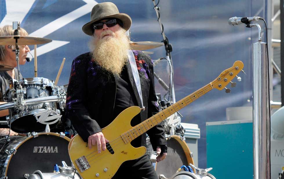 Por: Cortesía Murió Dusty Hill, bajista de ZZ Top, a los 72 años de edad