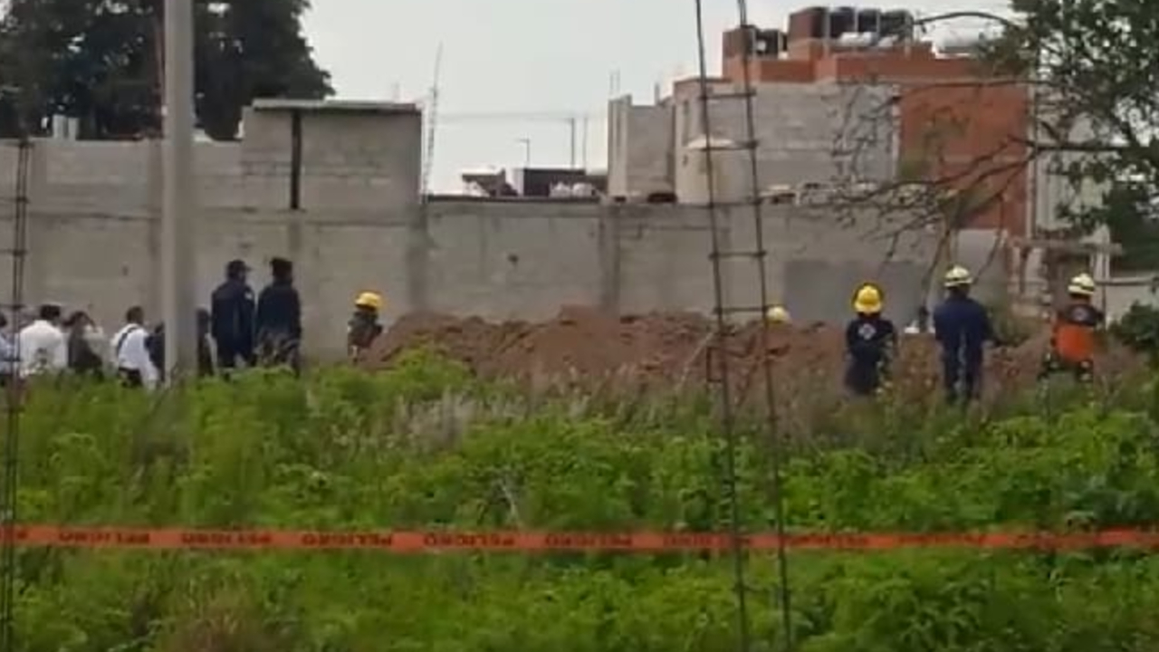 Por: Cortesía Trabajador muere en Cuautlancingo tras ser sepultado 4 metros bajo tierra