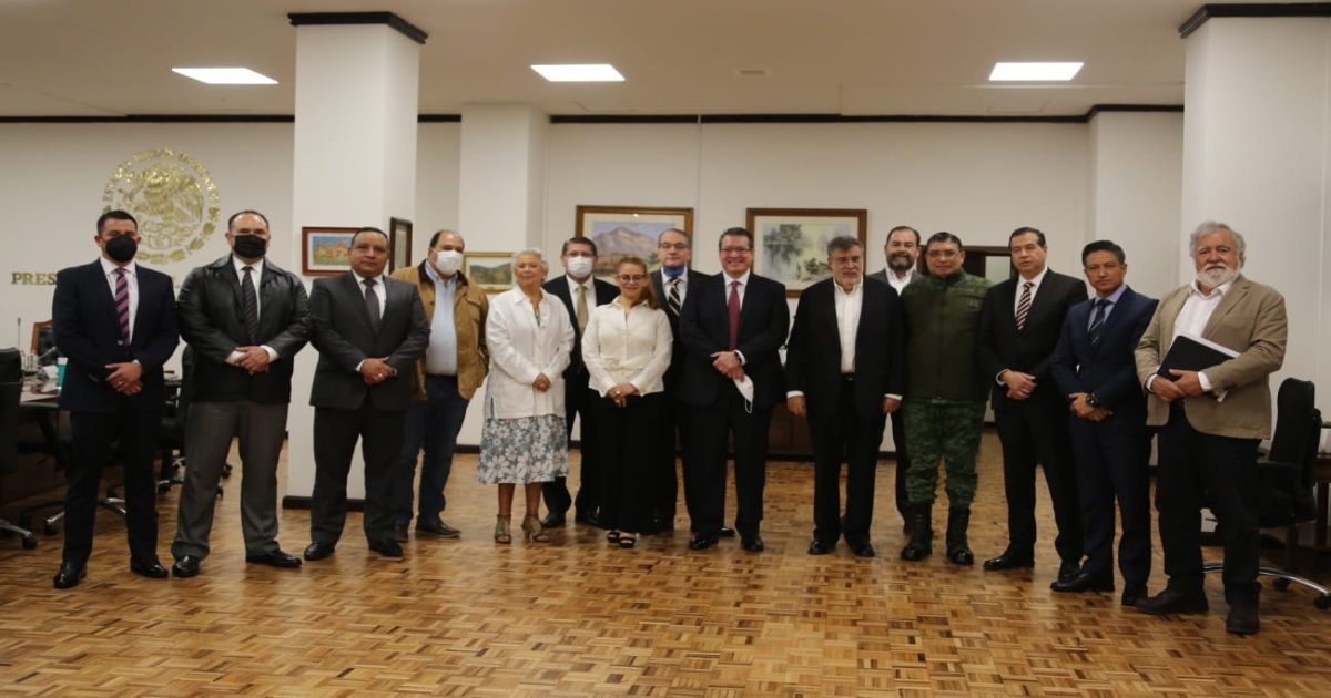 Por: Cortesía Marco Mena participa en reunión del gabinete de seguridad federal