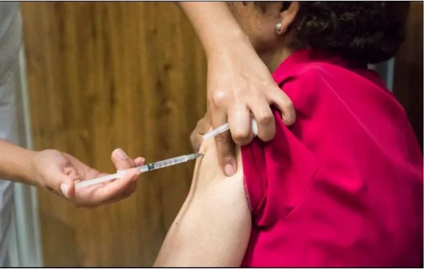 Han vacunado a más de 25 mil extranjeros, entre migrantes y turistas: México