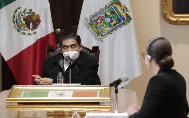 Por: Cortesía Que nunca más vuelva a haber en la BUAP rectores enriquecidos, pide Barbosa