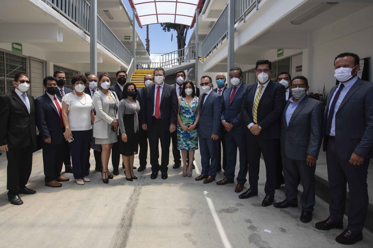 Por: Cortesía Marco Mena atestigua inicio de los servicios educativos del plantel azteca en Tlaxcala