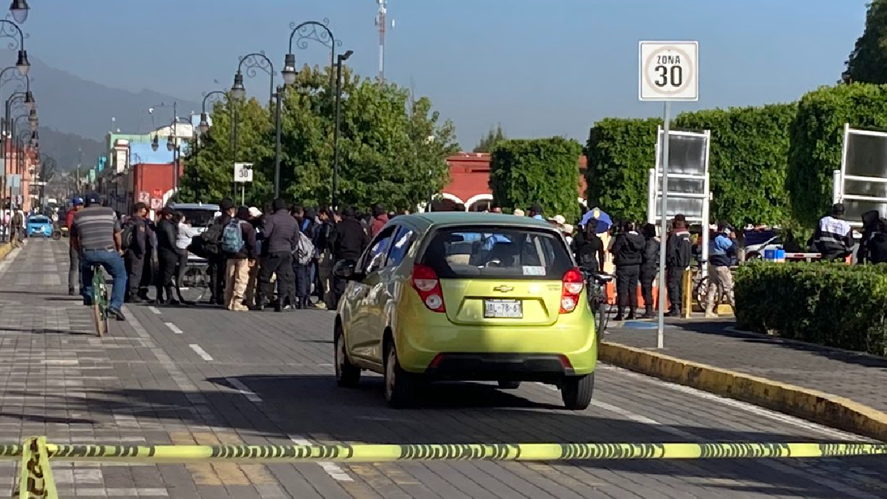 Por: Cortesía Policías de San Pedro Cholula se manifiestan en contra de los últimos recortes salariales