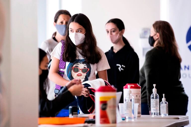 Por: Cortesía La ciudad de Nueva York vacunará contra el COVID-19 a los estudiantes en las escuelas públicas