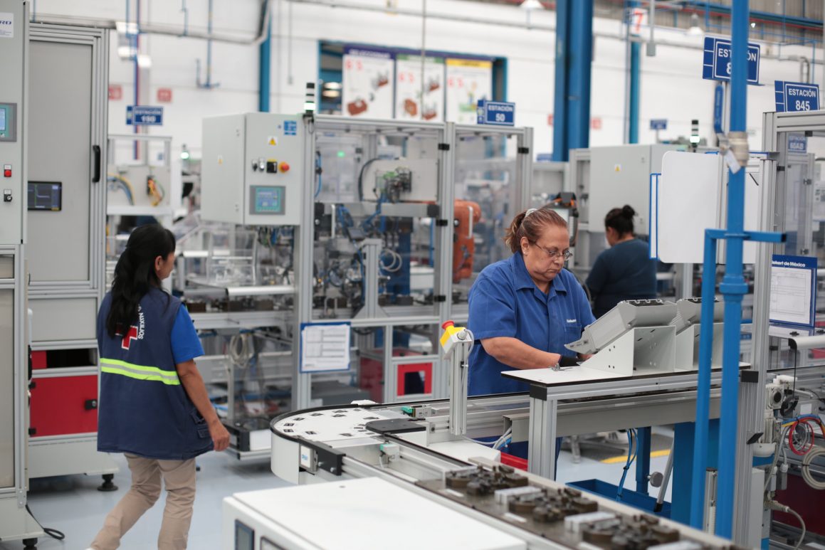 Tlaxcala tiene el 3er lugar en porcentaje de mujeres profesionistas ocupadas.