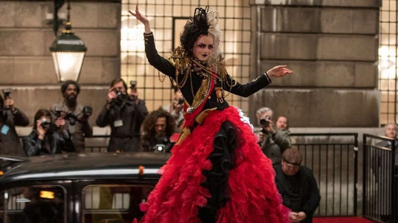 Por: Cortesía Taller de costura en México hizo vestidos para Cruella.