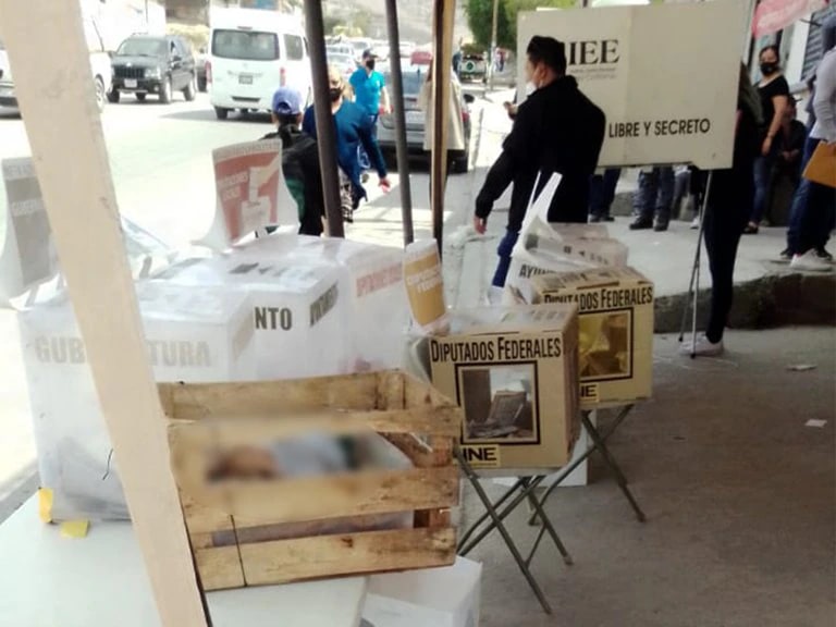 Por: Cortesía Elecciones de terror en Tijuana: Arrojan dos cabezas humanas en las casillas para votar