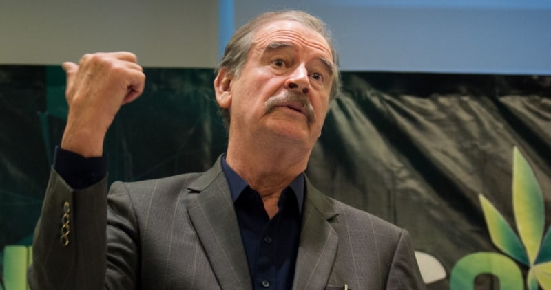 Por: Cortesía “De negro por el sepelio de ‘ya saben quien’”: Vicente Fox salió a votar este 6 de junio