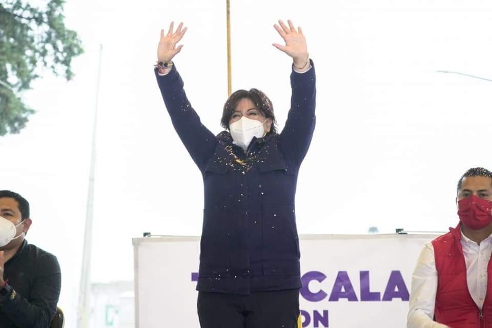 Por: Cortesía Agradece Anabell Ávalos Zempoalteca arduo trabajo de su equipo