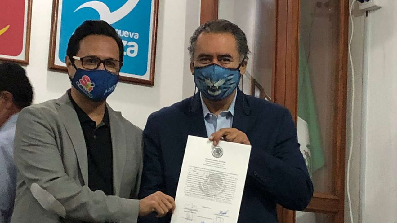 Por: Cortesía Humberto Aguilar es acreditado como el futuro Diputado Federal del Distrito 10