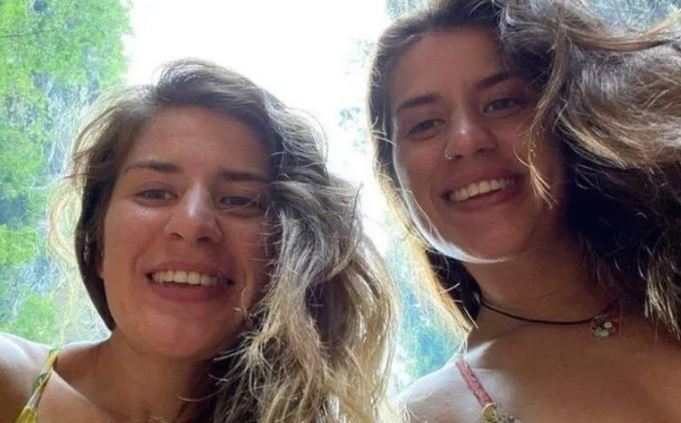 La turista británica que salvó a su hermana gemela de un cocodrilo que la atacó en México Como muchas historias de terror, la de Georgia Laurie comenzó de manera bastante inocente.