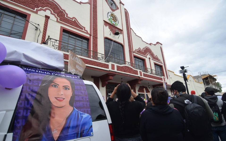 Por: Cortesía Detienen a 7 policías involucrados en la muerte de la doctora Betty en Hidalgo