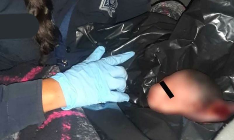 Hallan abandonada a bebé recién nacida en Puebla 