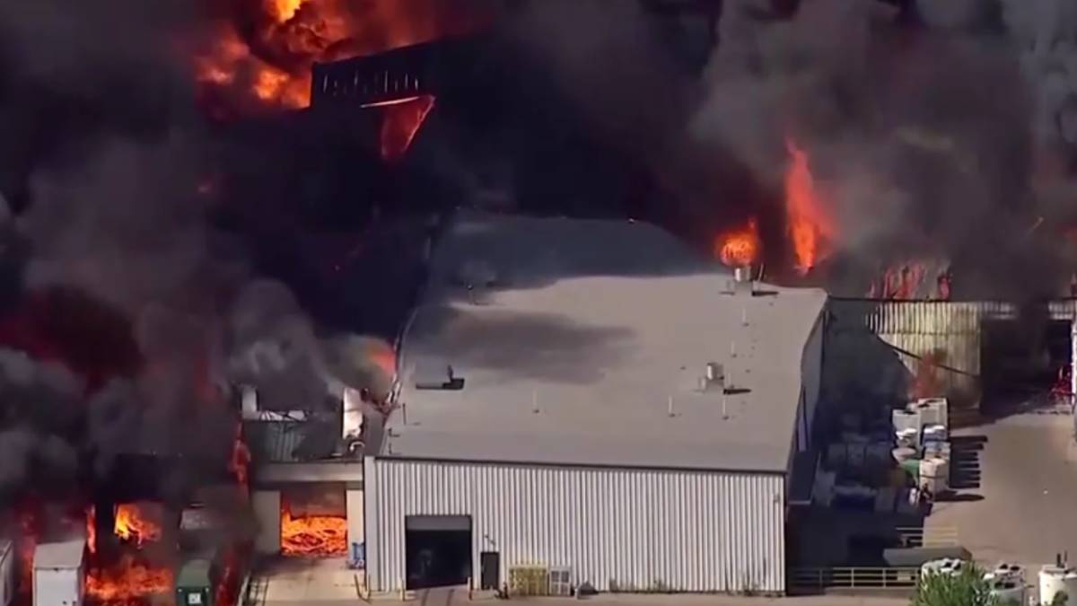 Por: Cortesía Explota planta química en Illinois; no se reportan muertos