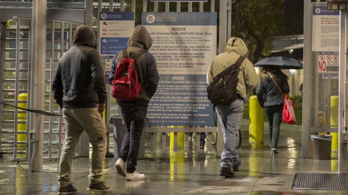 ¿Vives en la frontera y tienes entre 18 y 39 años? Regístrate para la vacunación COVID-19