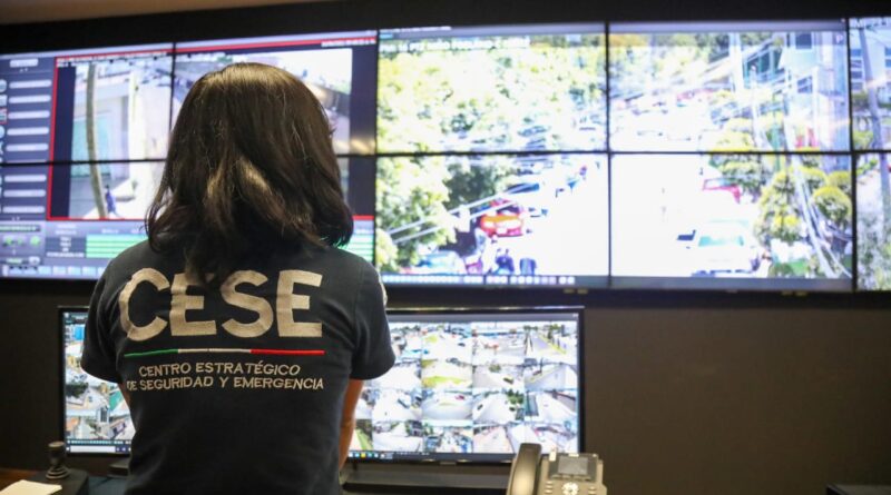 Por: Cortesía SSP de San Andrés Cholula revisa a través de su Sistema de Video Vigilancia los distintos Centros de Vacunación