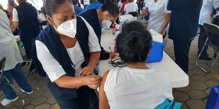 Por: Cortesía Contemplan aplicar hasta 195 mil vacunas anticovid para mayores de 40 en Puebla capital