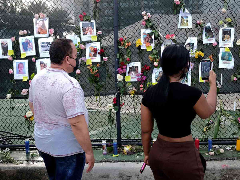 Por: Cortesía Ofrece Ebrard condolencias por desplome de edificio en Miami