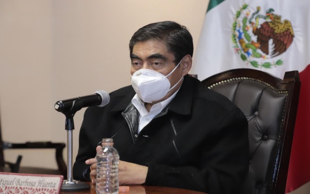 Afirma Barbosa que en Puebla no es necesario que el IMSS asuma hospitales estatales
