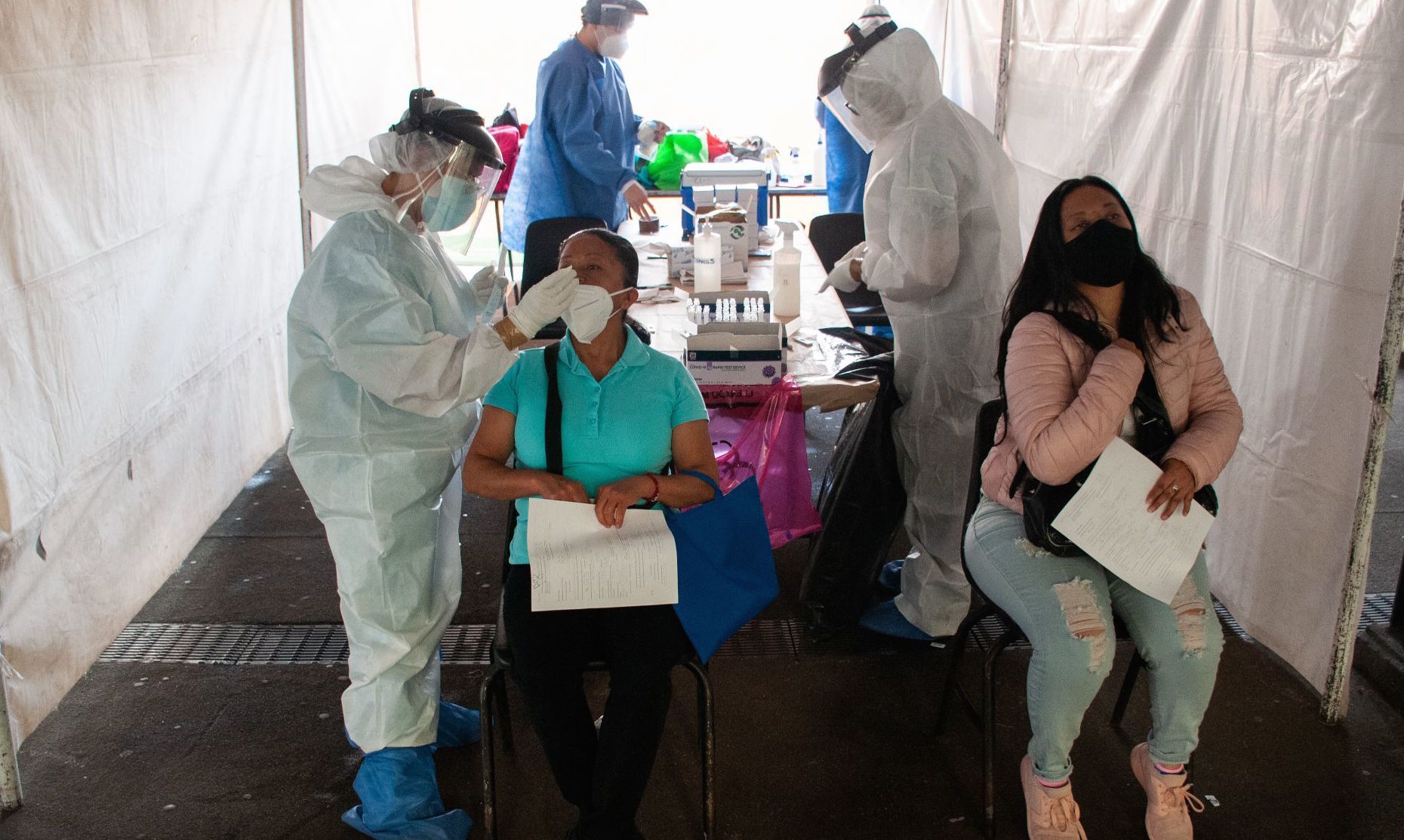 Por: Cortesía México registra 43 muertes y 2,384 nuevos casos de Covid-19