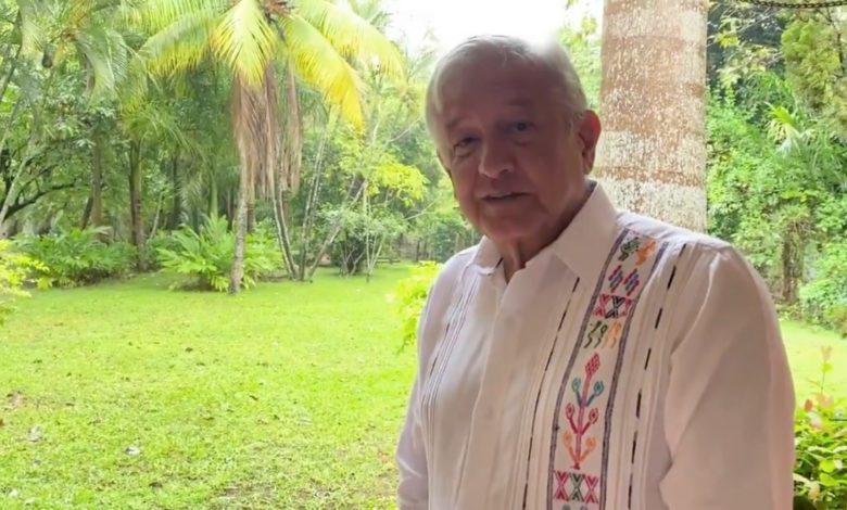 Foto: Cortesía “No soy machista”: AMLO acusa campaña de desprestigio por vallas en Palacio Nacional