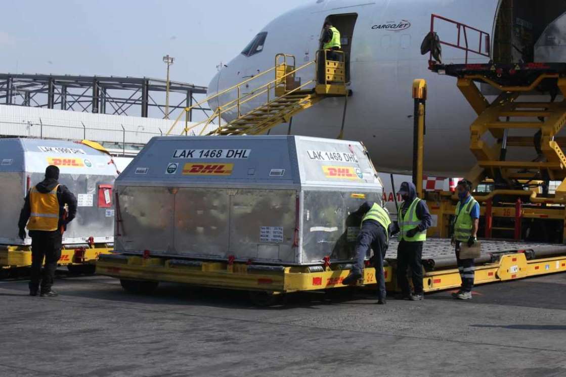 Foto: Cortesía Llega a México nuevo lote con 600 mil vacunas anticovid de Pfizer; pactan compra de 22 millones más de dosis chinas