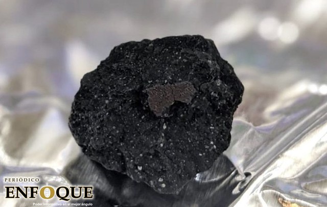 Foto: Cortesía Un meteorito extremadamente raro cae en el patio de una familia en Inglaterra