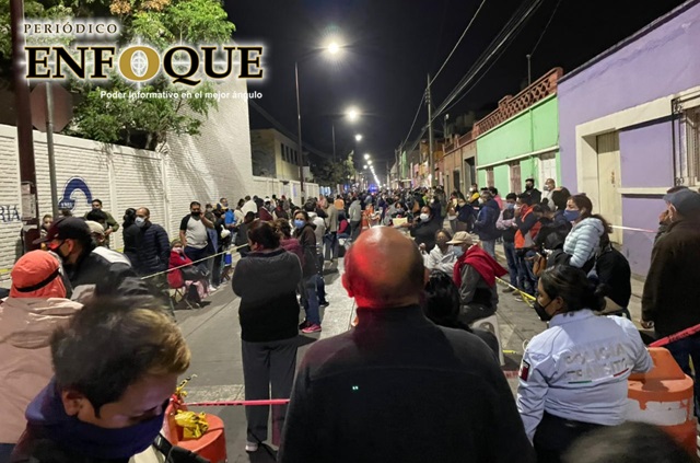 Genera caos en Cholula "fake news" para preregistro vacuna antiCovid-19; Abdala después confirma vacunación