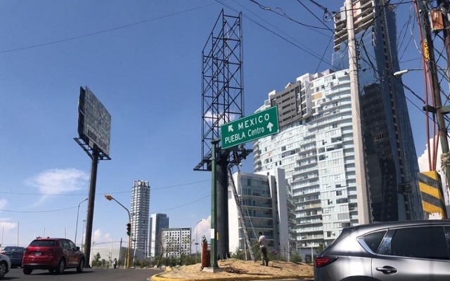 Foto: Cortesía Zona metropolitana de Puebla concentra cerca del 80% de espectaculares del estado; todos funcionan de manera irregular