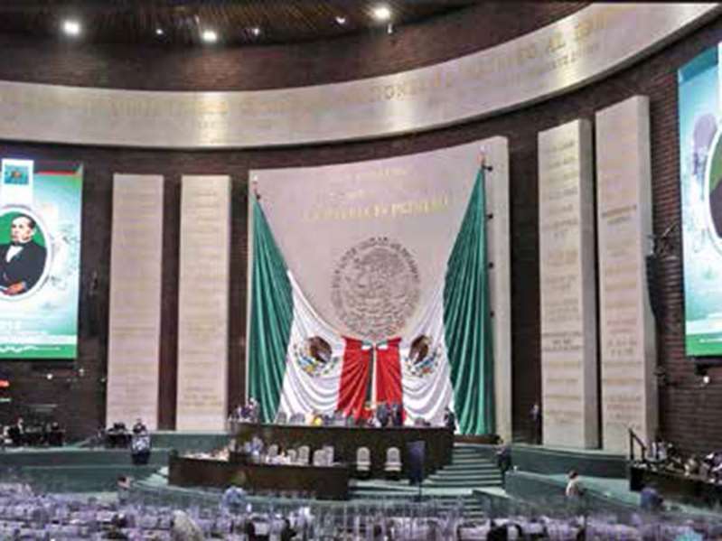 Foto: Cortesía Morena ahora busca limitar los amparos; bancada prepara otra iniciativa de reforma