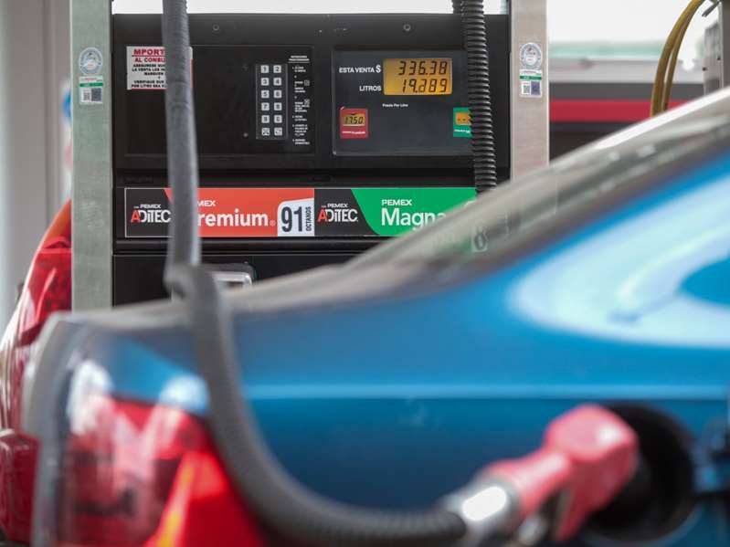 Foto: Cortesía Gasolina magna alcanza precio en más de $22 y la premium en casi $25