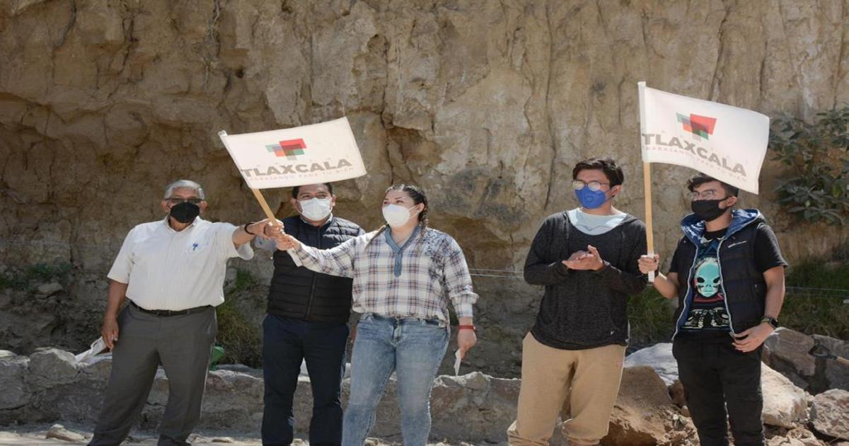 Foto: Cortesía Dan banderazo de inicio de obras en distintas zonas de la capital tlaxcalteca