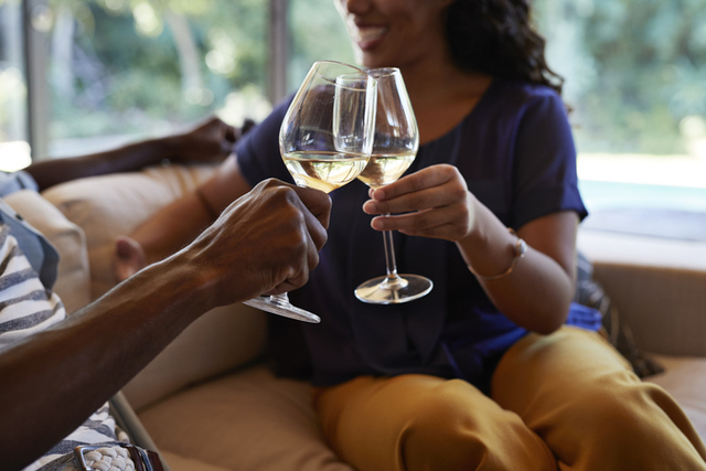 Por: Cortesía ¿Qué pasa si tomas alcohol después de vacunarte contra Covid-19?