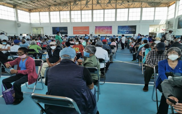 Por: Daniel Jiménez Vacunados contra el Covid-19 en CU recibirán su segunda dosis hasta el 11 de mayo