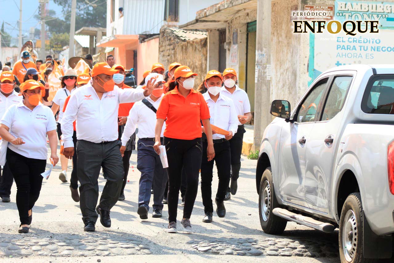 Por: Cortesía Fernando Castellanos candidato de MC por Calpan siente las necesidades de la población; Arrancó campaña escuchando a sus habitantes