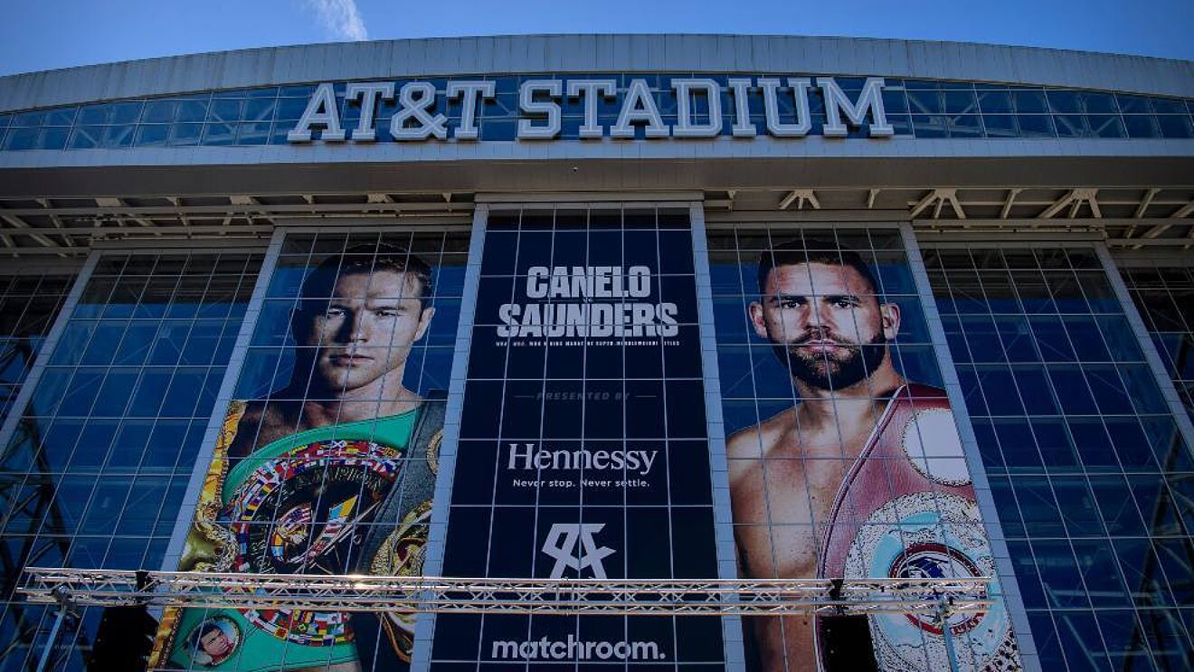 Por: Cortesía Previo a la pelea del 'Canelo' Álvarez', aficionados vuelven a la “vieja normalidad”