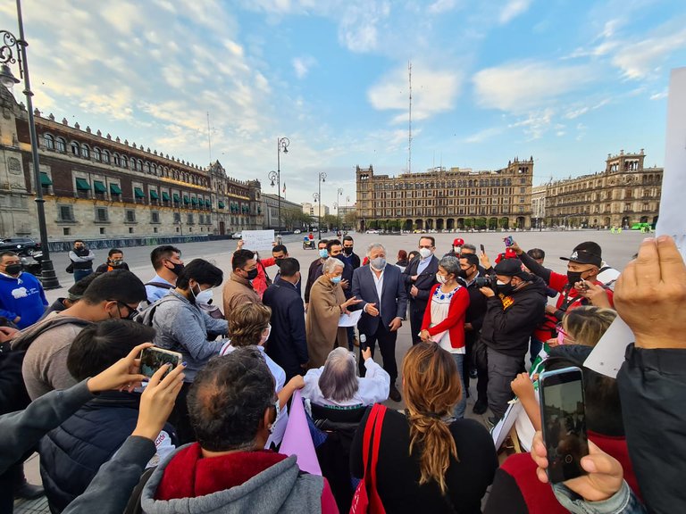 Por: Cortesía Madres de desaparecidos protestan afuera de Palacio Nacional: “¿Nuestros hijos dónde están?”
