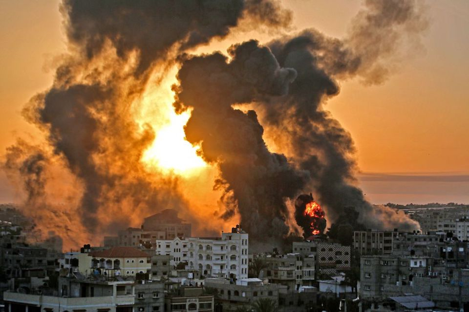 Aumenta a 67 el número de palestinos muertos por ataques de Israel