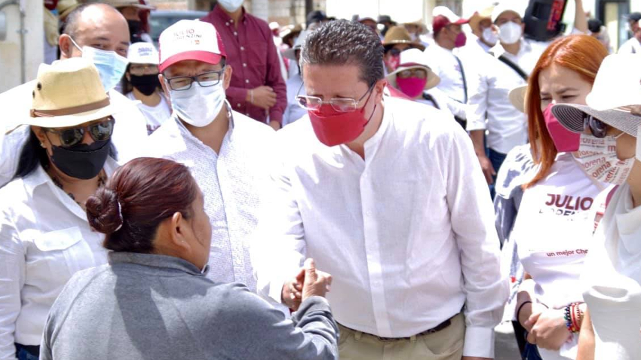 Por: Cortesía Julio Lorenzini buscaría facilitar los permisos burocráticos para comerciantes de San Pedro Cholula