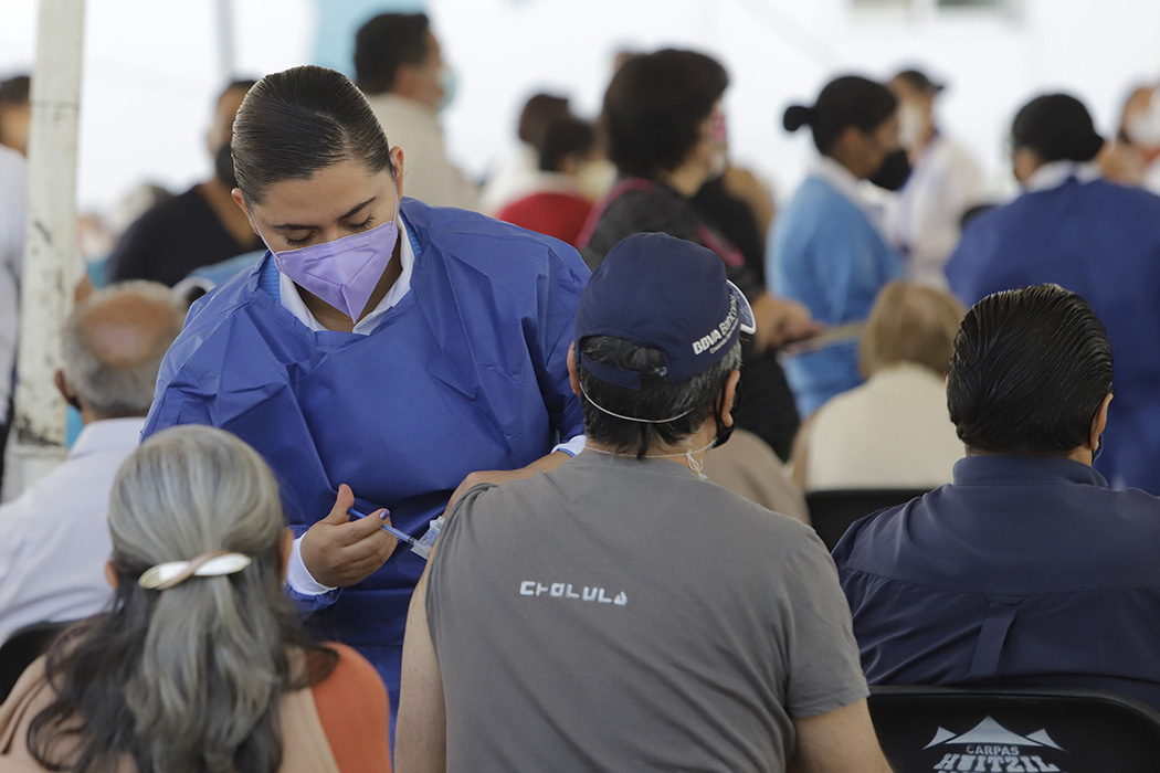 Por: Cortesía Vacunación para personas de 50 a 59 años embarazadas de la capital poblana será del 18 al 22 de mayo