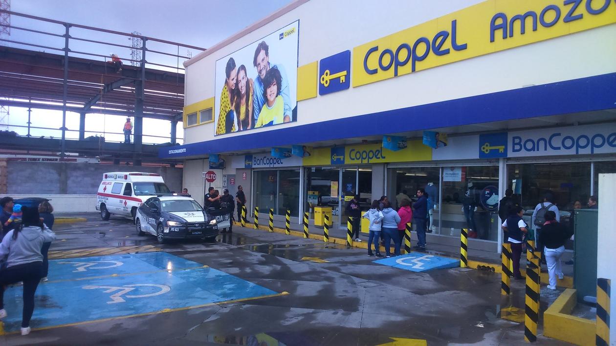 Sujetos armados asaltan nuevamente tienda Coppel de Amozoc 