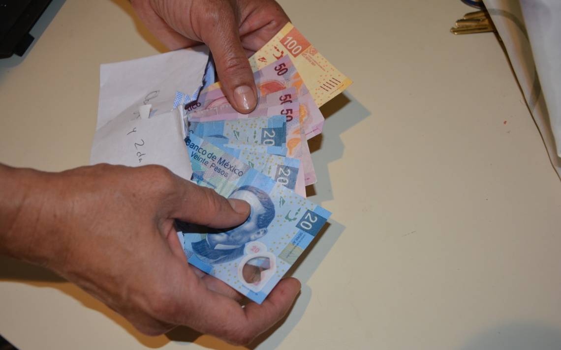 Salario mínimo está por debajo de la línea de pobreza: IBERO Puebla