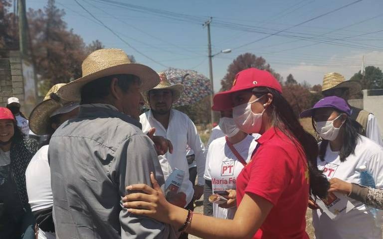 Por: Cortesía María Félix Pluma se compromete con los adultos mayores y las mujeres de Tlaltelulco