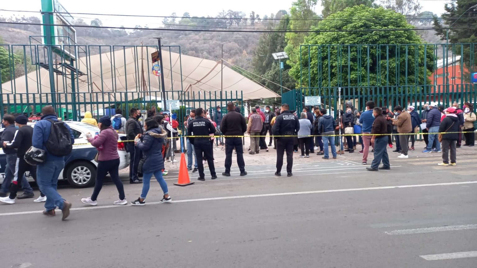 Aplicación de la vacuna a personas de 50 a 59 años en la capital