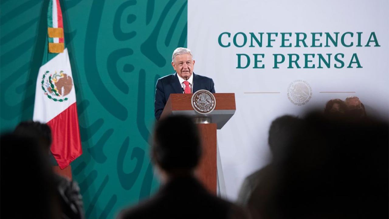 Por: Cortesía Por ‘hacer daño al país’, el presidente relevará a gobernador de Banxico