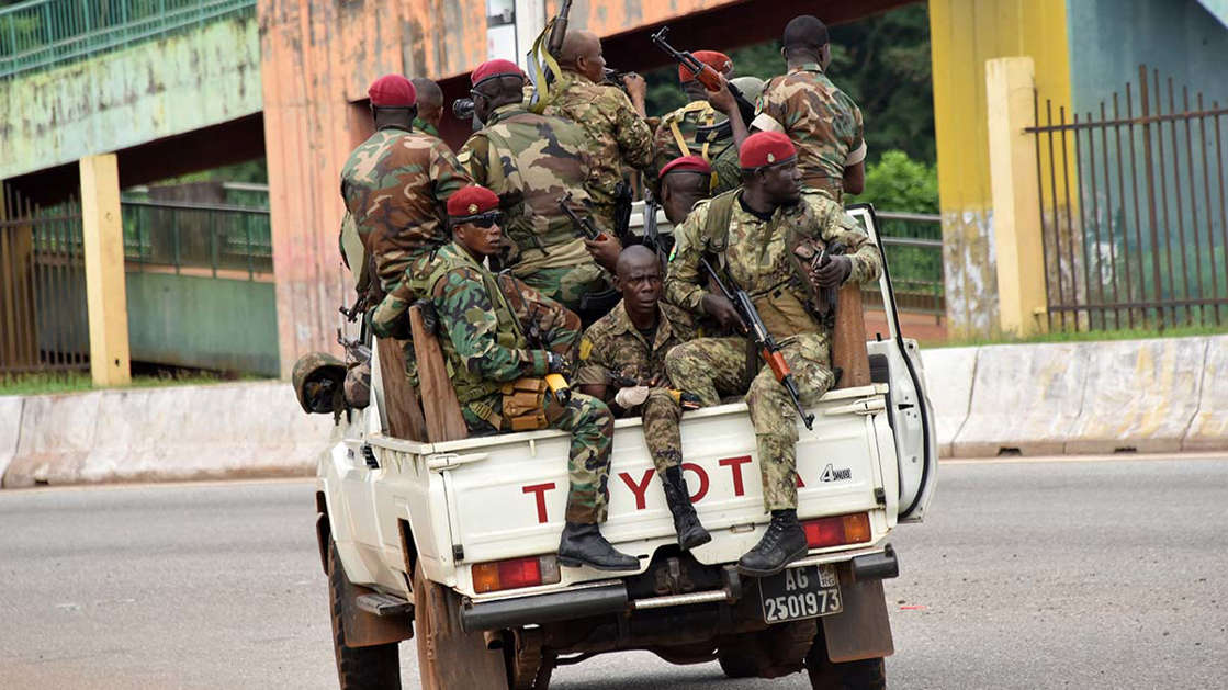 Por: Cortesía Golpe de Estado en Guinea; capturaron al presidente
