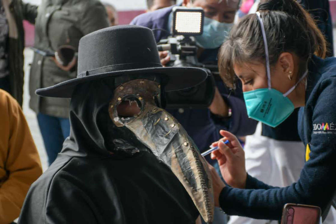 Por: Cortesía AMLO recalca que se vacunan diariamente alrededor de 700 mil personas contra covid-19