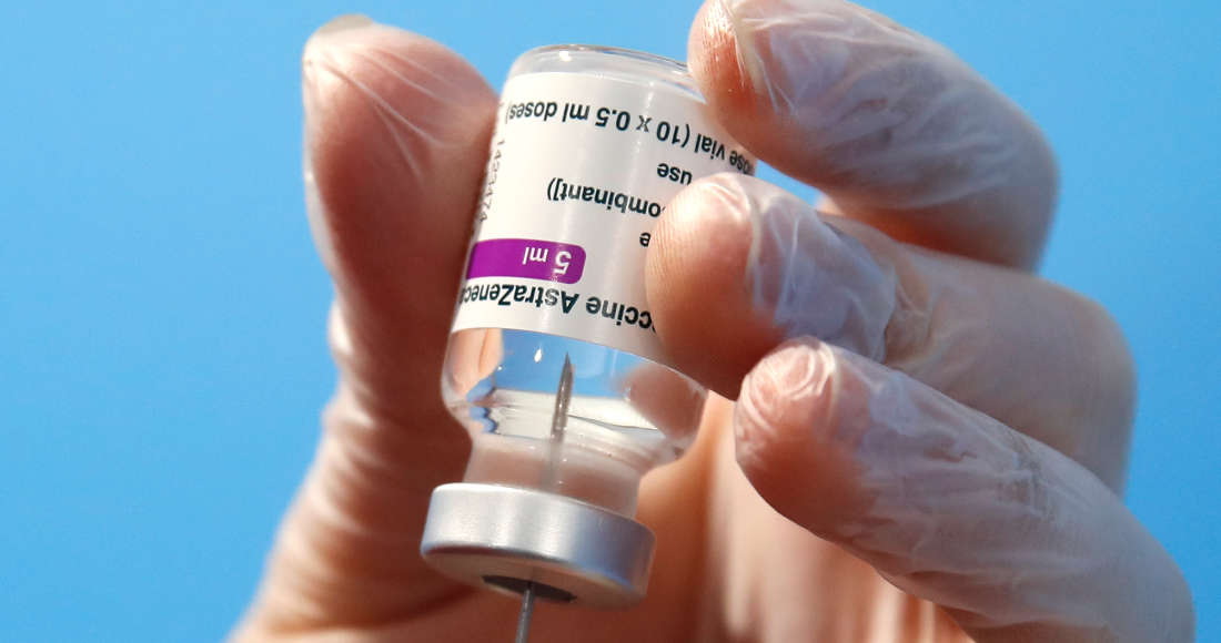 Por: Cortesía Cofepris libera más de 4 millones de vacunas de AstraZeneca envasadas en México