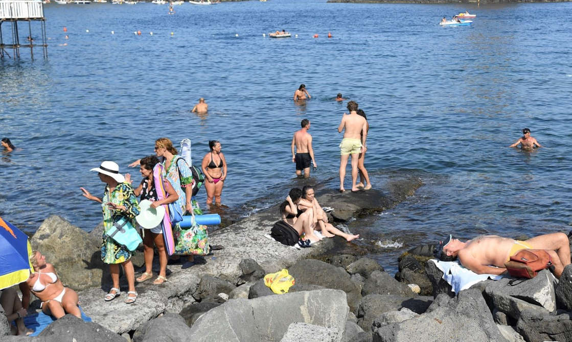 Por: Cortesía Fiesta con más de 10 mil personas termina con un muerto, covid y denuncias por violación: Italia
