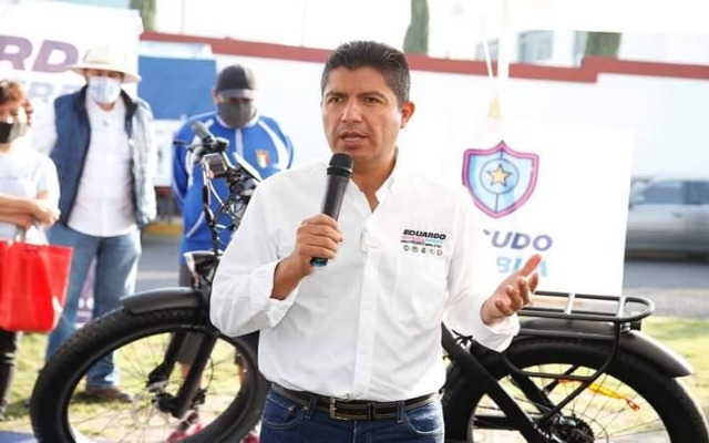 Por: Cortesía Militantes de Morena anuncian apoyo para Eduardo Rivera y candidatos a diputados de Va por México